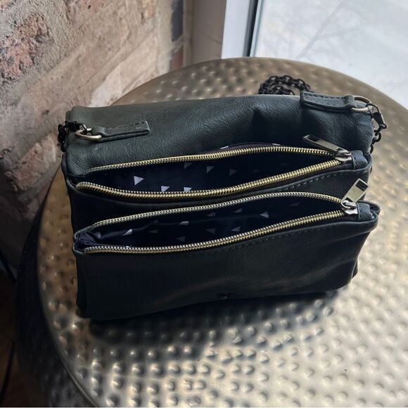 Deena & Ozzy Purse Olive & Gold Studded | Chain Strap - Picture 6 of 6